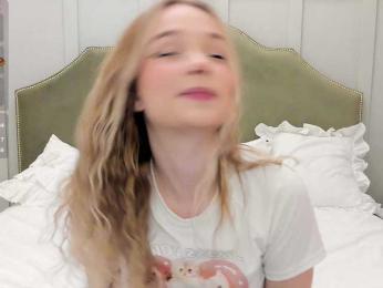 MimiMila webcam model stream image