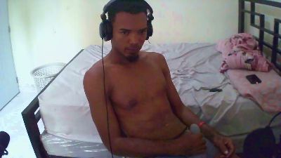 Adonireye04 webcam cam4 model stream image