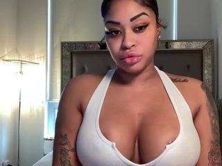 sweetstufff webcam camsoda model stream image