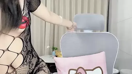 Puting_q webcam model stream image