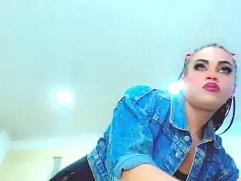 NharaBigCock webcam stripchat model stream image