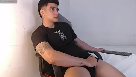 adam_levis17 webcam model stream image