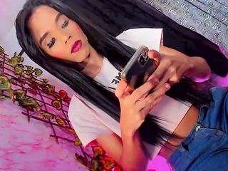 gilbanys22 webcam camsoda model stream image