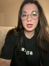 liloush__ webcam model stream image