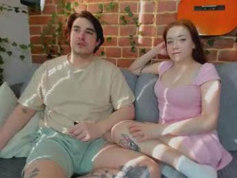 yami_yami_yami webcam model stream image