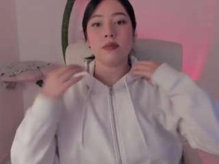 bubble-gum webcam model stream image