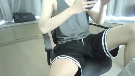 msk2004_06 webcam model stream image