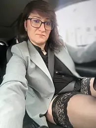 ZhenjaPoledance webcam model stream image