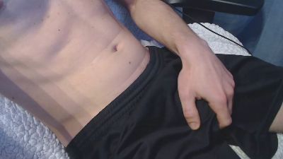 luca2423 webcam model stream image