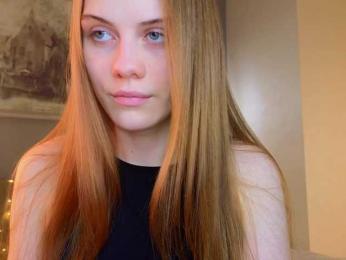 CrystalDiva webcam bongacams model stream image