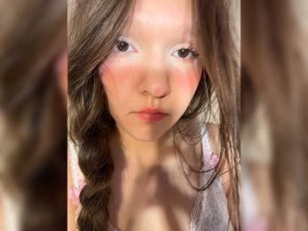 CuteLolly webcam bongacams model stream image
