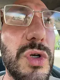 naughtybustard webcam model stream image