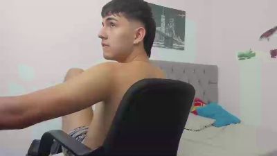 _1Dereck webcam model stream image