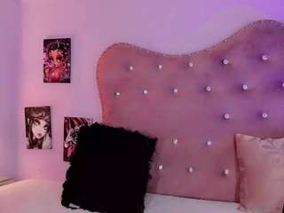 veroniica-mist webcam camsoda model stream image