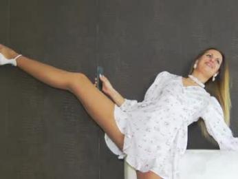 hefner_girl webcam model stream image