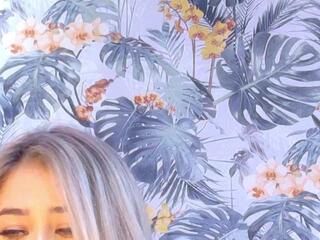 Kylie Janee webcam model stream image