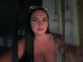 KROSHKA_N webcam bongacams model stream image