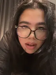 bigasianpersuasion webcam model stream image