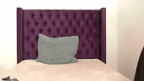 KamiYOscar webcam model stream image