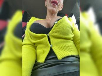 Devil2222 webcam bongacams model stream image