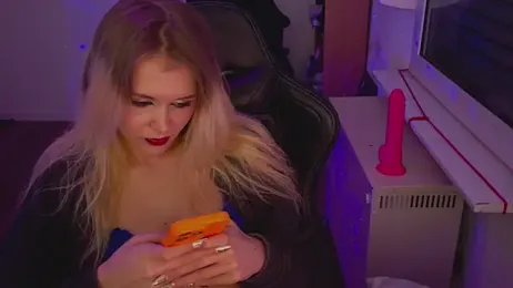 OfflineLizzy webcam stripchat model stream image