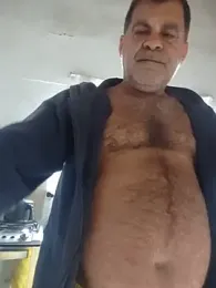 Peludo173317 webcam stripchat model stream image