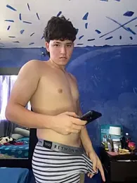 BigLatinGuy webcam model stream image