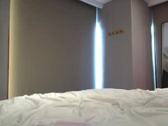 avabrooks webcam model stream image