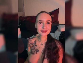 Italianka webcam model stream image