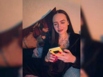 Italianka webcam model stream image