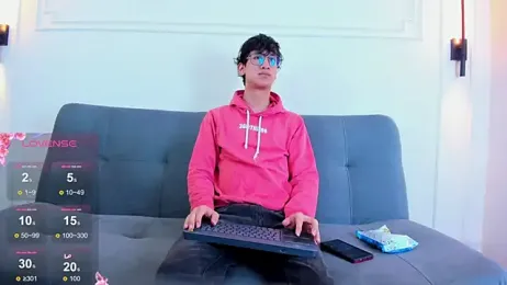 Cum_hunters webcam stripchat model stream image