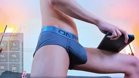 Cum_hunters webcam stripchat model stream image