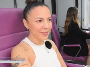 alondra_on_fire webcam model stream image