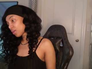 butterflybooty webcam camsoda model stream image