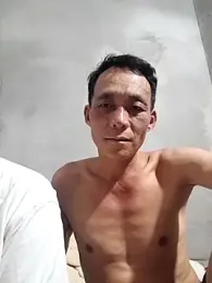 myle-couple22 webcam stripchat model stream image