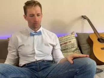 marc105100 webcam model stream image