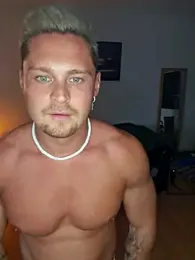 EddyRise- webcam model stream image