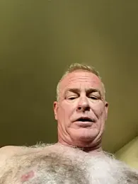 hintly webcam model stream image
