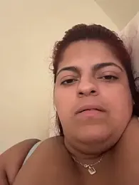 Stefiveloz webcam model stream image