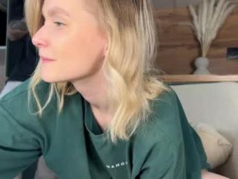 adele_nick2202 webcam model stream image