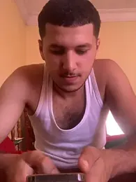 Unique-Man webcam model stream image