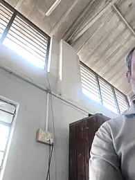 tz143143 webcam model stream image