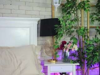 emillybronte webcam model stream image