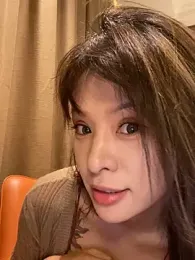 Sunflower-77 webcam stripchat model stream image