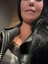 Tisha_Busty webcam model stream image