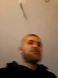 Benjamiinlt webcam model stream image