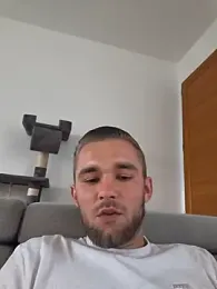 Benjamiinlt webcam model stream image