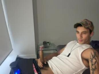 native_boy2 webcam model stream image