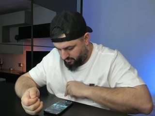 dravenpeak webcam model stream image