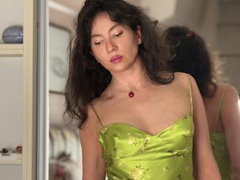 MnemoZeina webcam livejasmin model stream image